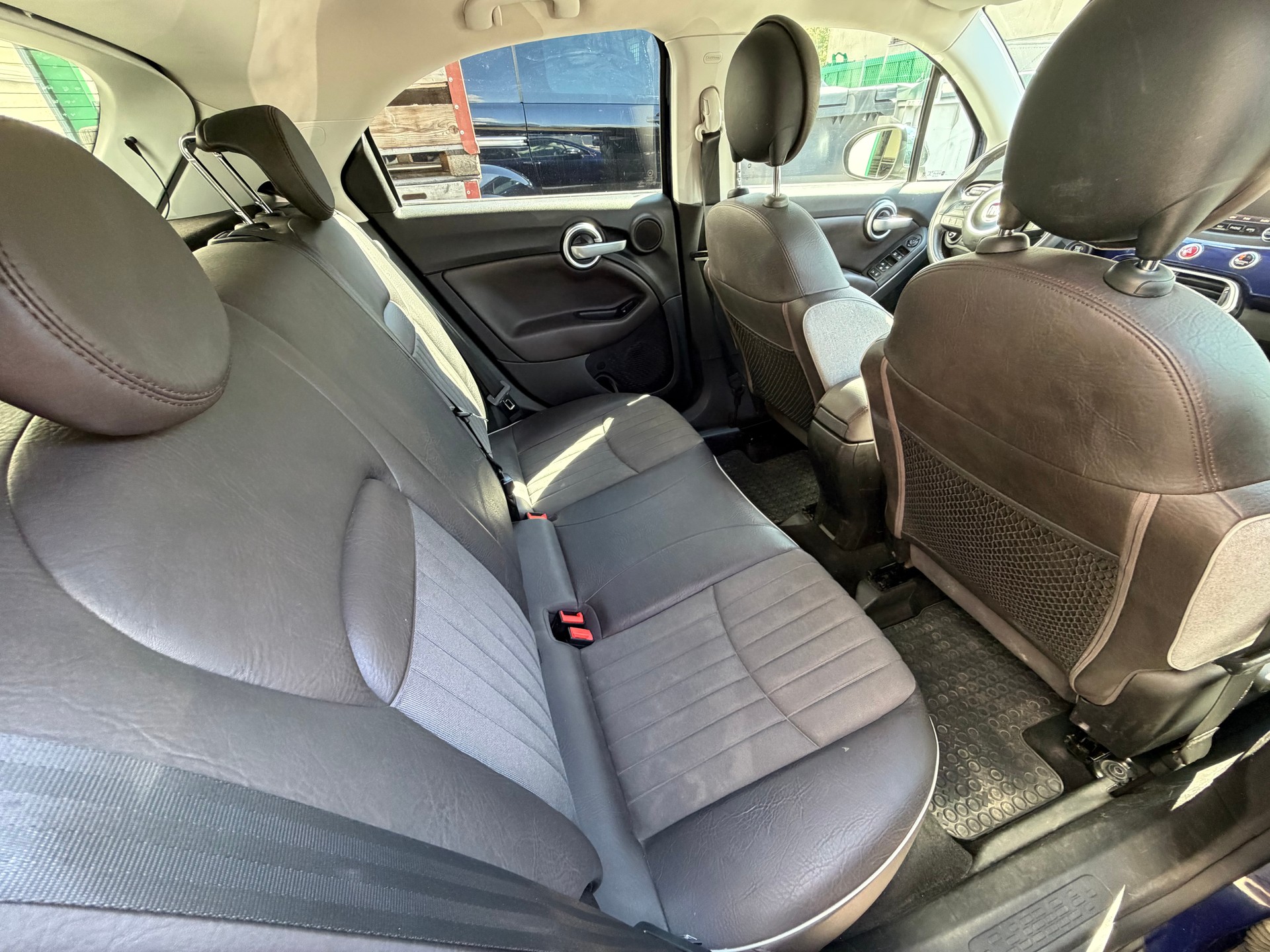 FIAT 500X 1.6 MJ Lounge-image-9