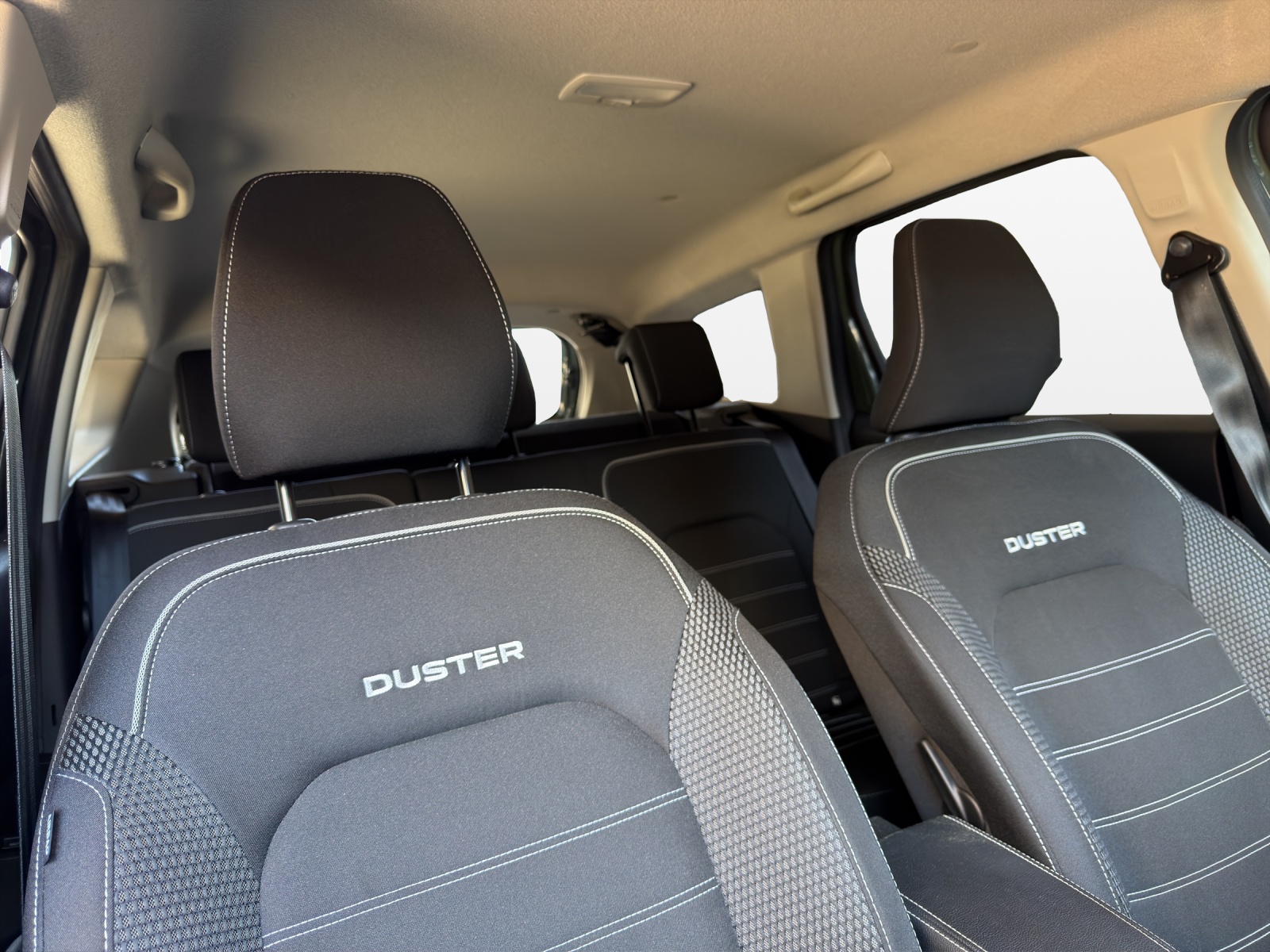 DACIA Duster TCe 150 Journey EDC 4x2-image-14