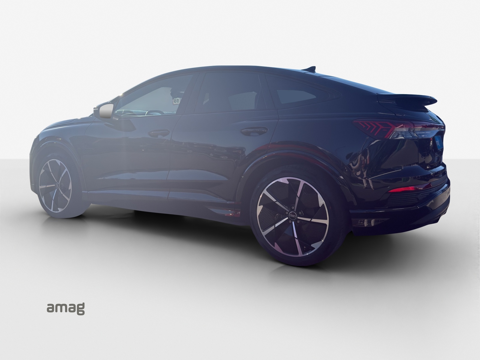 AUDI Q4 Sportback e-tron 50 quattro-image-2