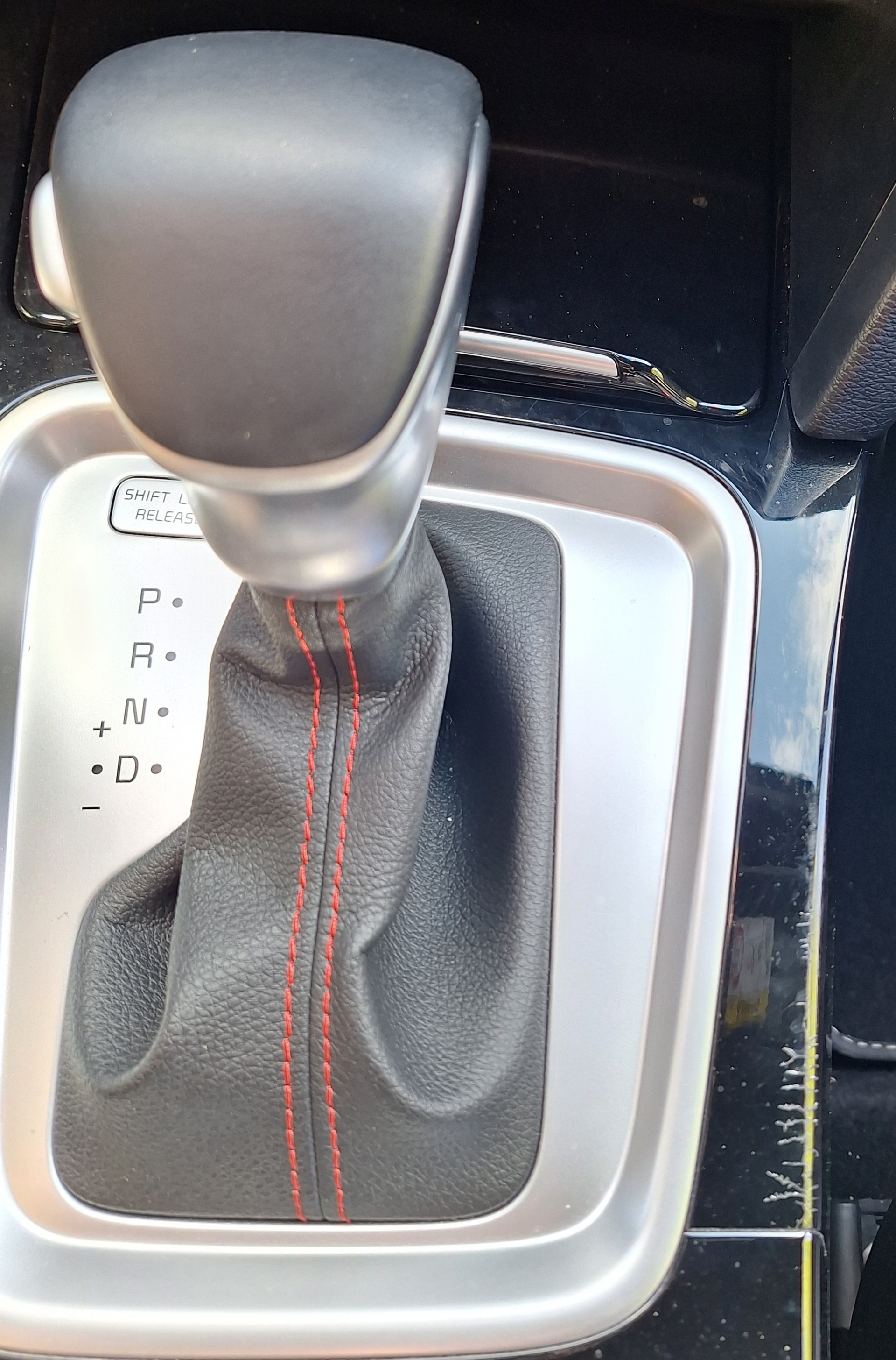 KIA 1.6 T-GDi GT-image-5