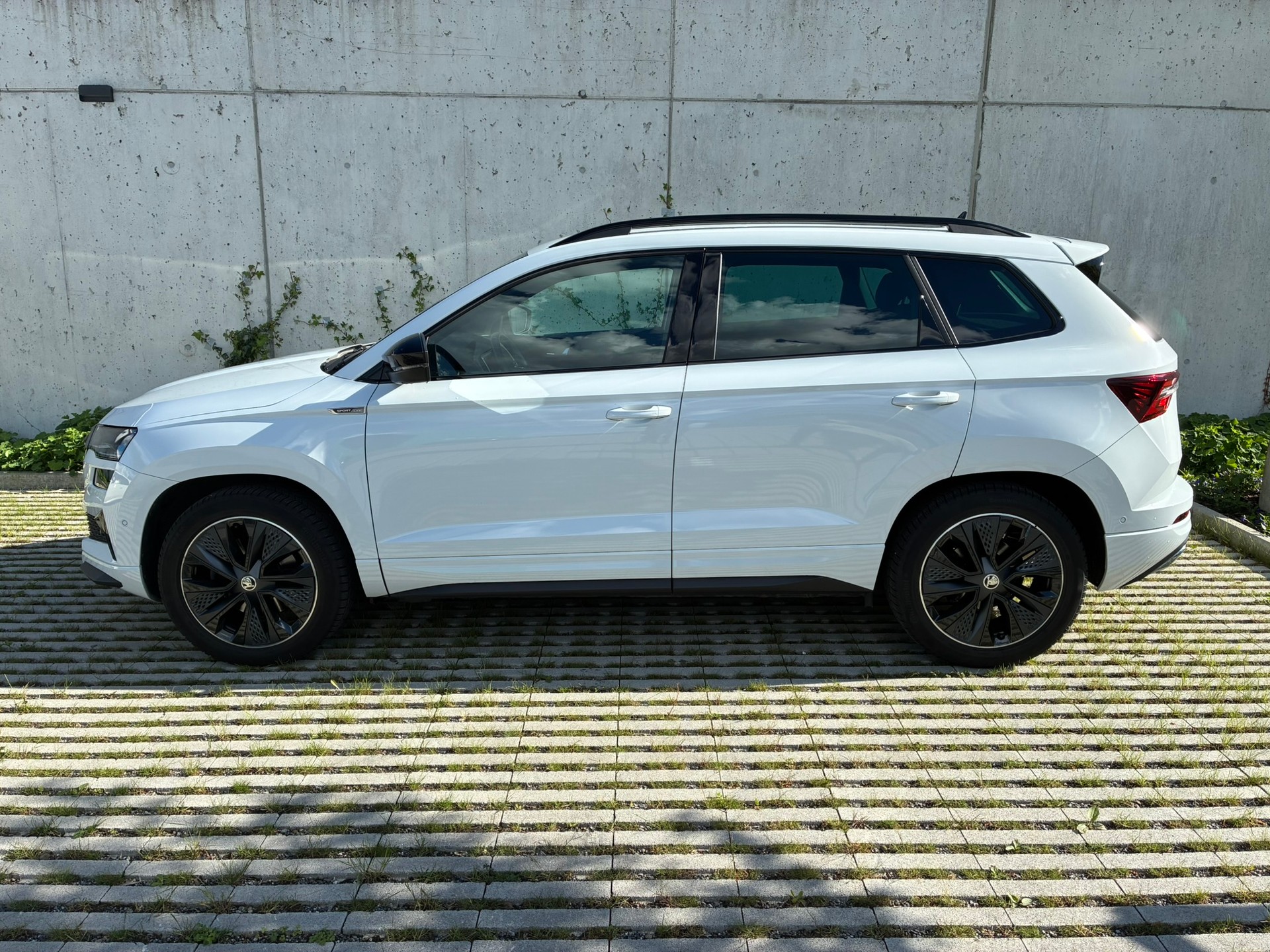SKODA 2.0 TSI SportLine 4x4 DSG-image-3