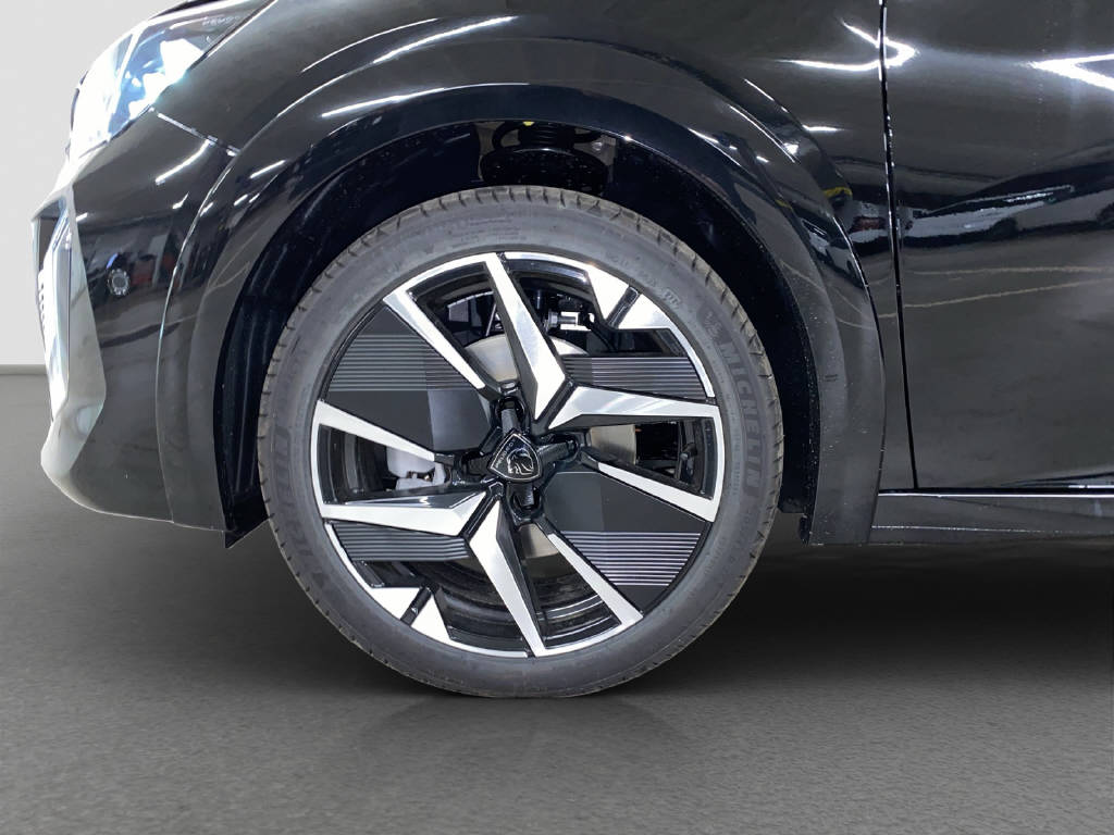 PEUGEOT 208 1.2 Hybrid 145 GT-image-14