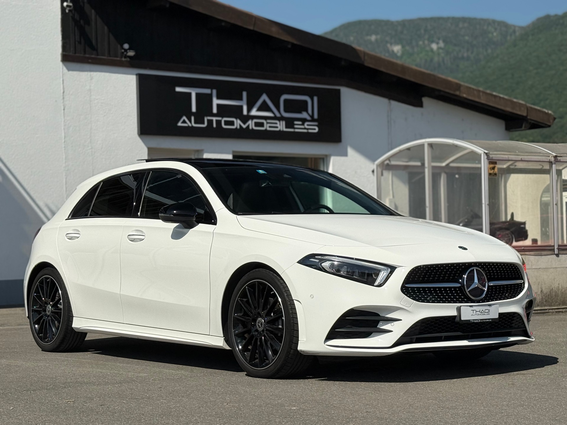 MERCEDES-BENZ A 200 AMG Line 7G-DCT-image-15