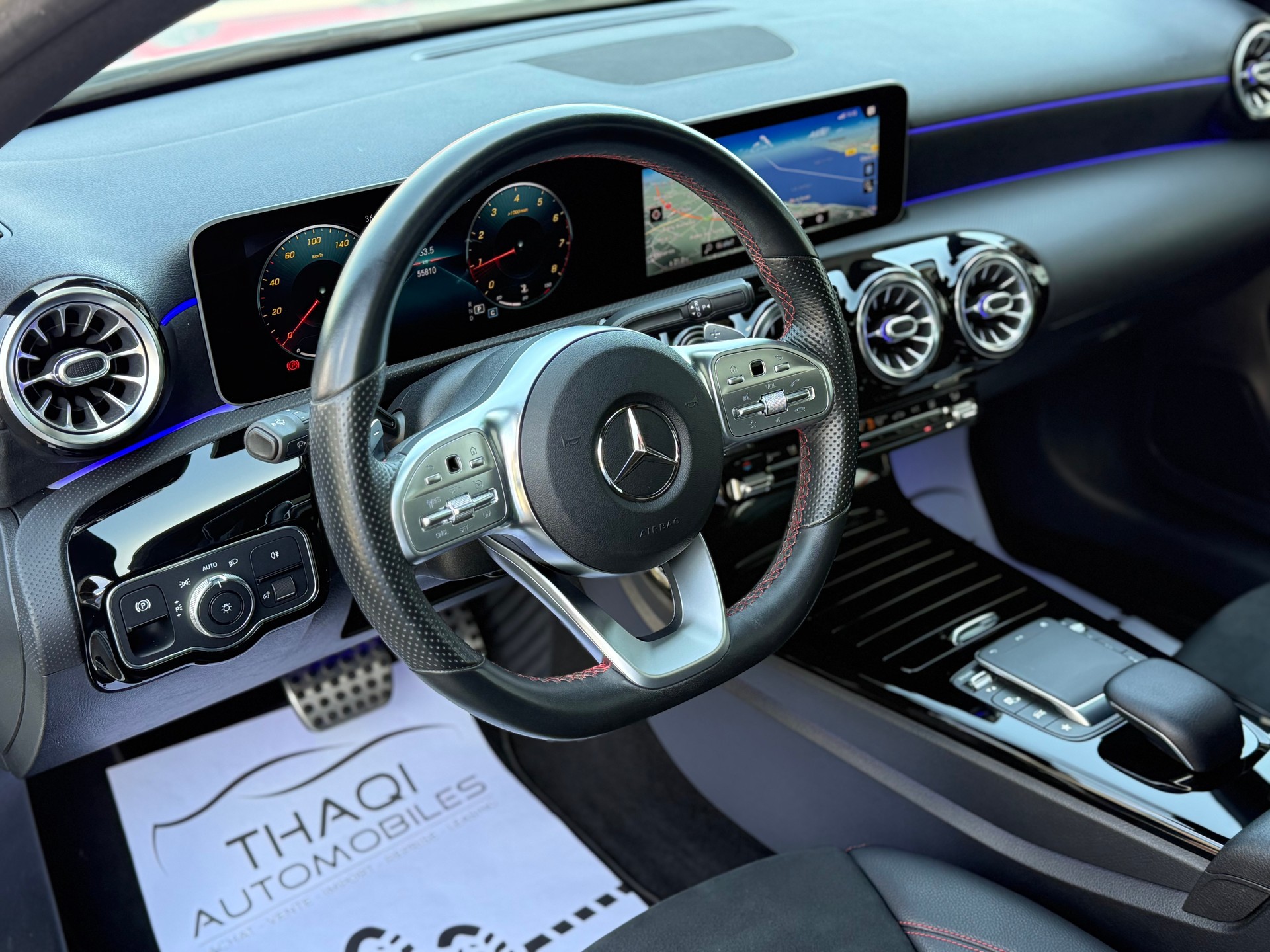 MERCEDES-BENZ A 200 AMG Line 7G-DCT-image-16