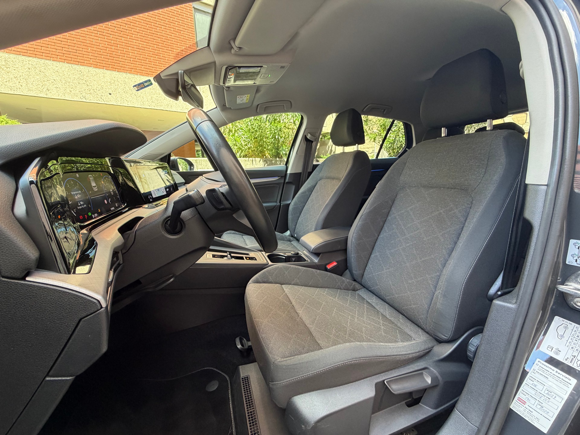 VW Golf 1.0 eTSI mHEV ACTLife DSG-image-7