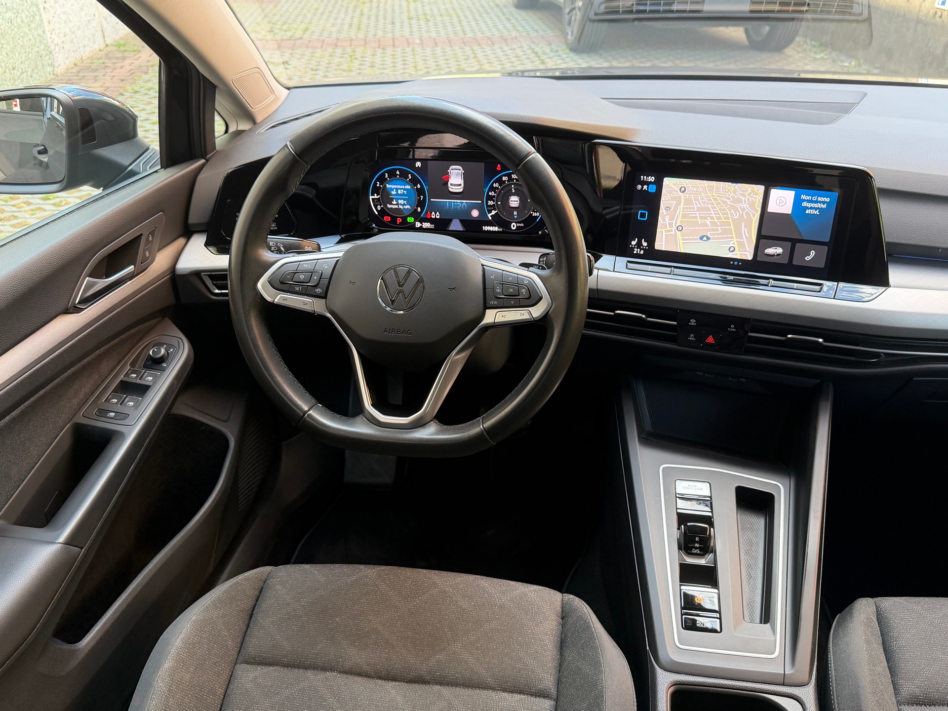 VW Golf 1.0 eTSI mHEV ACTLife DSG-image-9