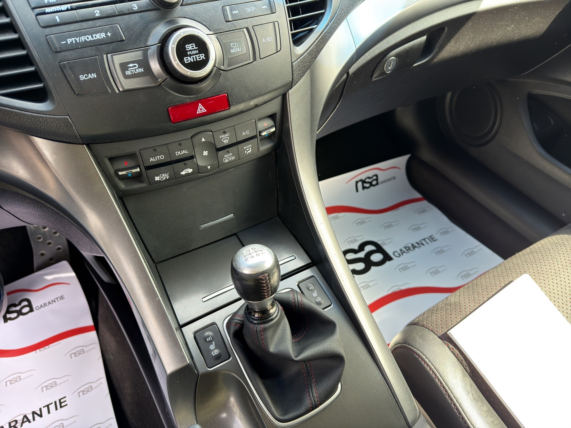 HONDA Accord Tourer 2.2 i-CTDi Type-S Advanced Safety Edition-image-12