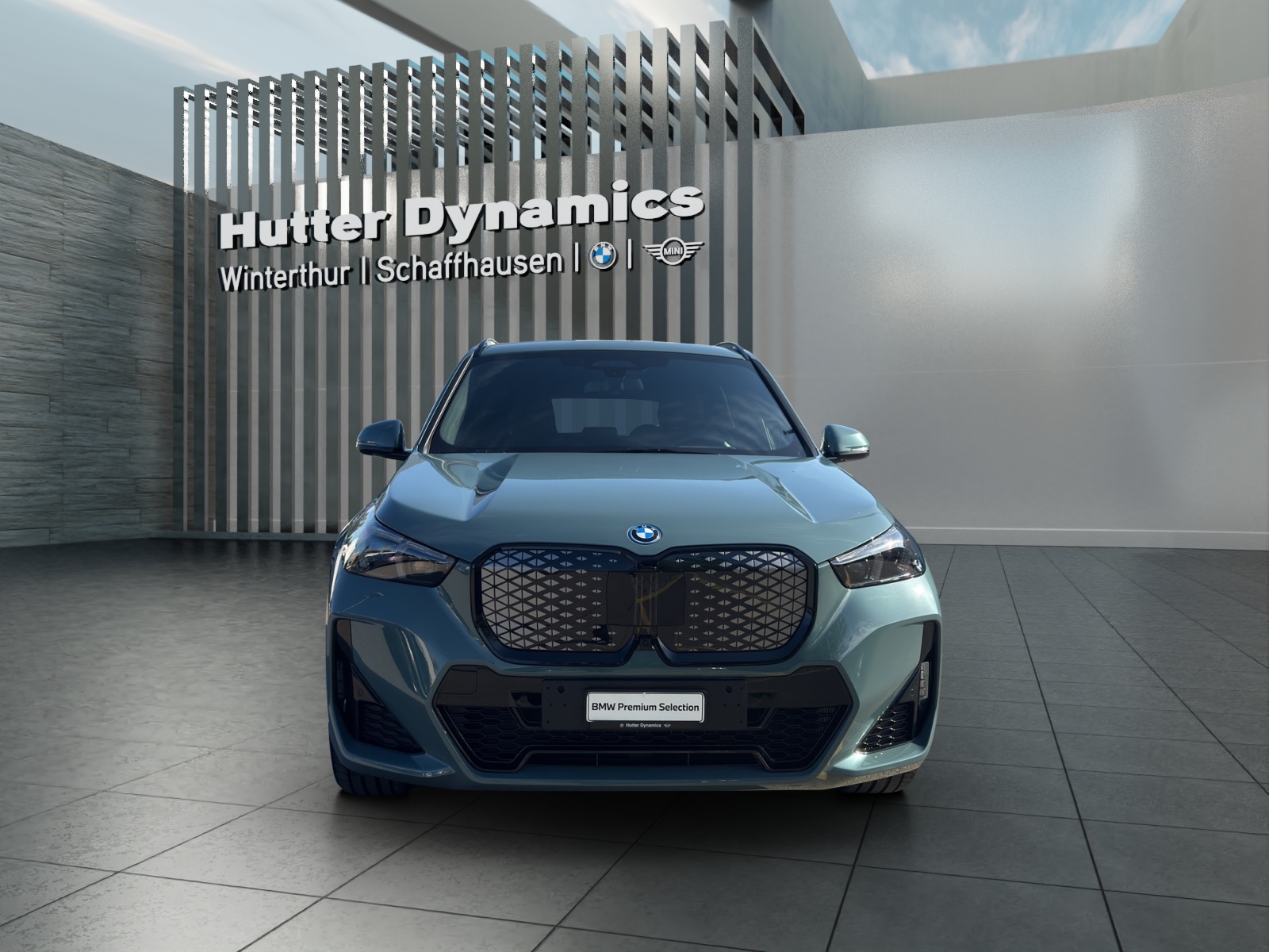 BMW iX1 30 xDrive M Sportpaket Pro-image-2