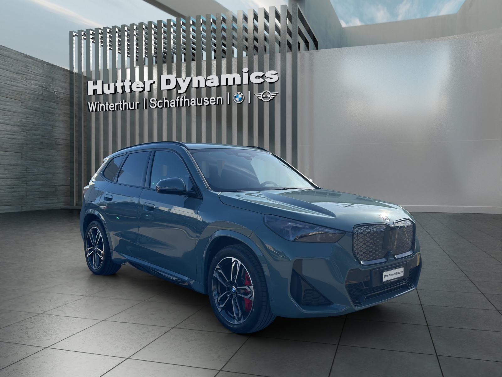 BMW iX1 30 xDrive M Sportpaket Pro-image-3