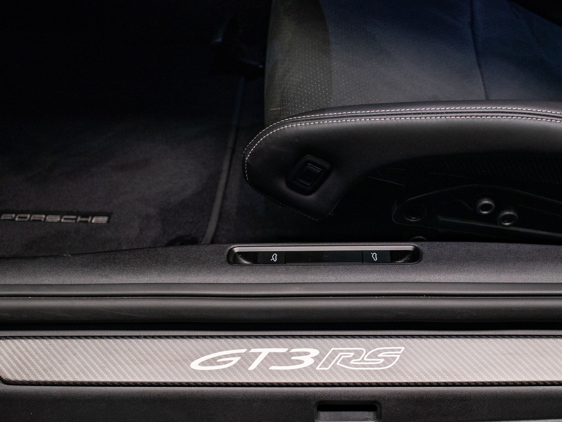 PORSCHE 911 GT3 RS For sale