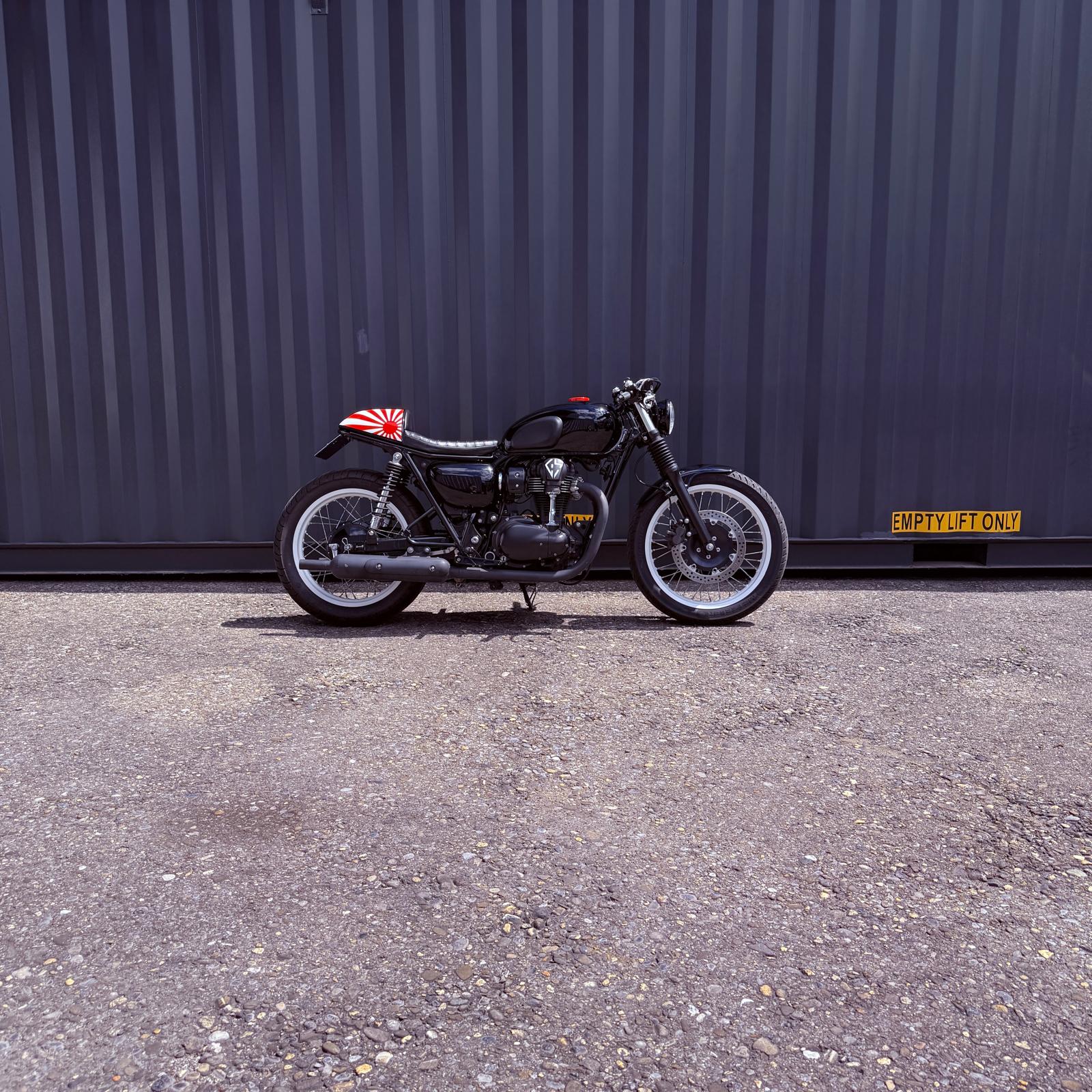 KAWASAKI W 800