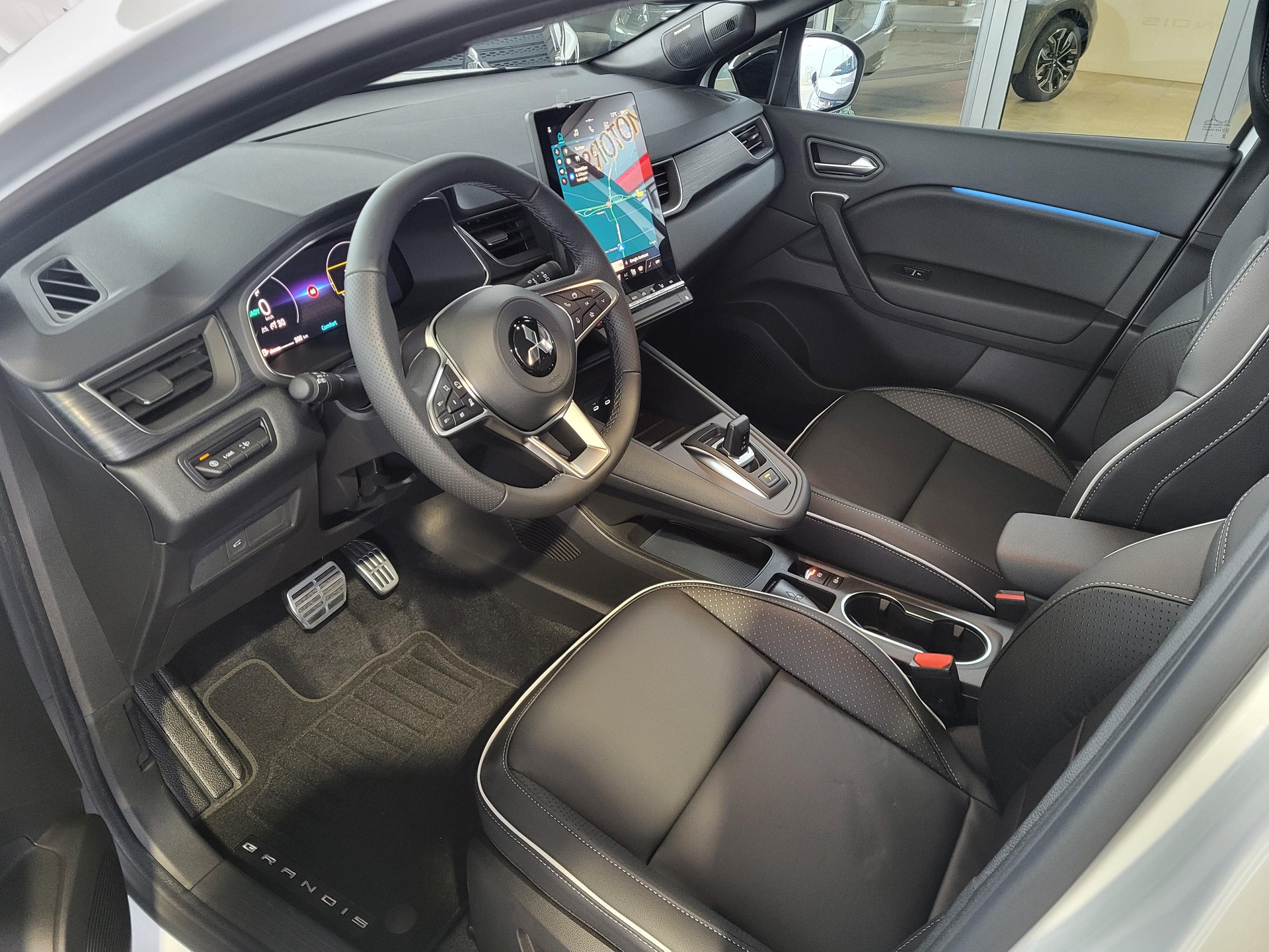 MITSUBISHI Grandis 1.8 HEV Instyle-image-10