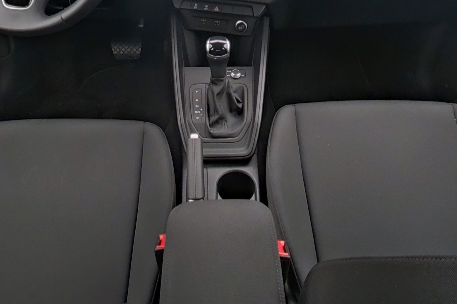 AUDI A1 Sportback 30 TFSI Attraction S-tronic-image-8