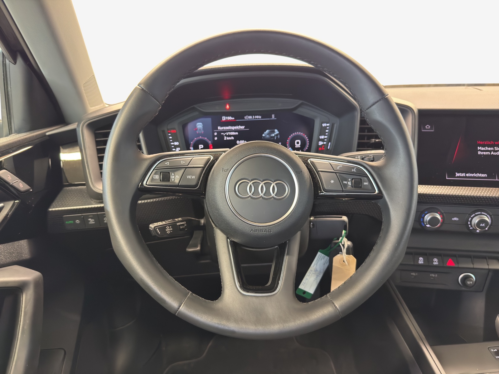 AUDI A1 Sportback 30 TFSI Attraction S-tronic-image-9