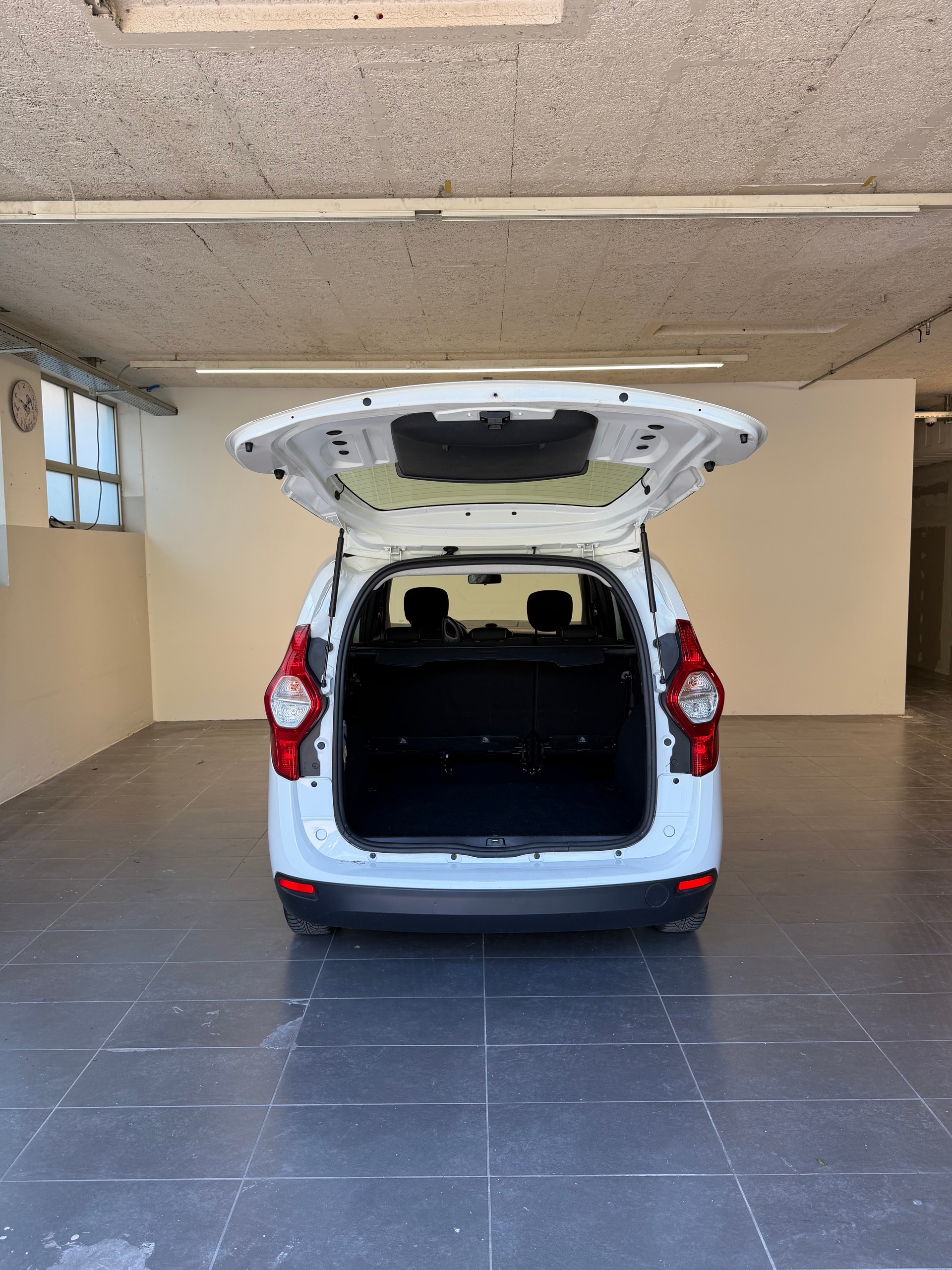 DACIA Lodgy 1.2 Turbo Stepway PL-image-8