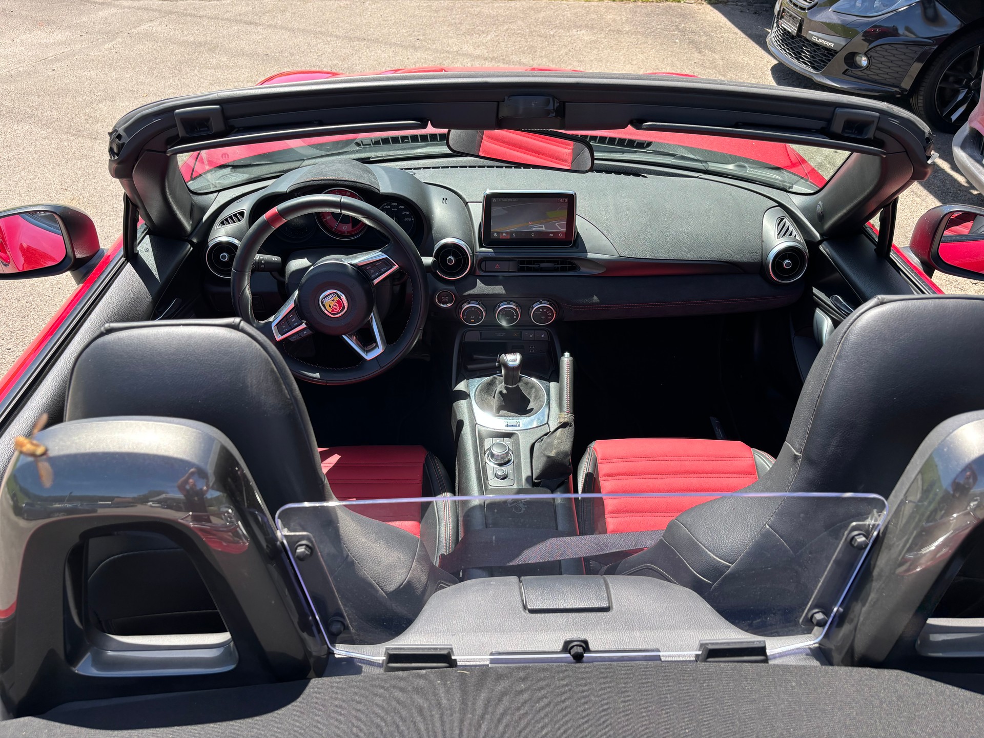 FIAT 124 Spider 1.4 TB Abarth-image-4
