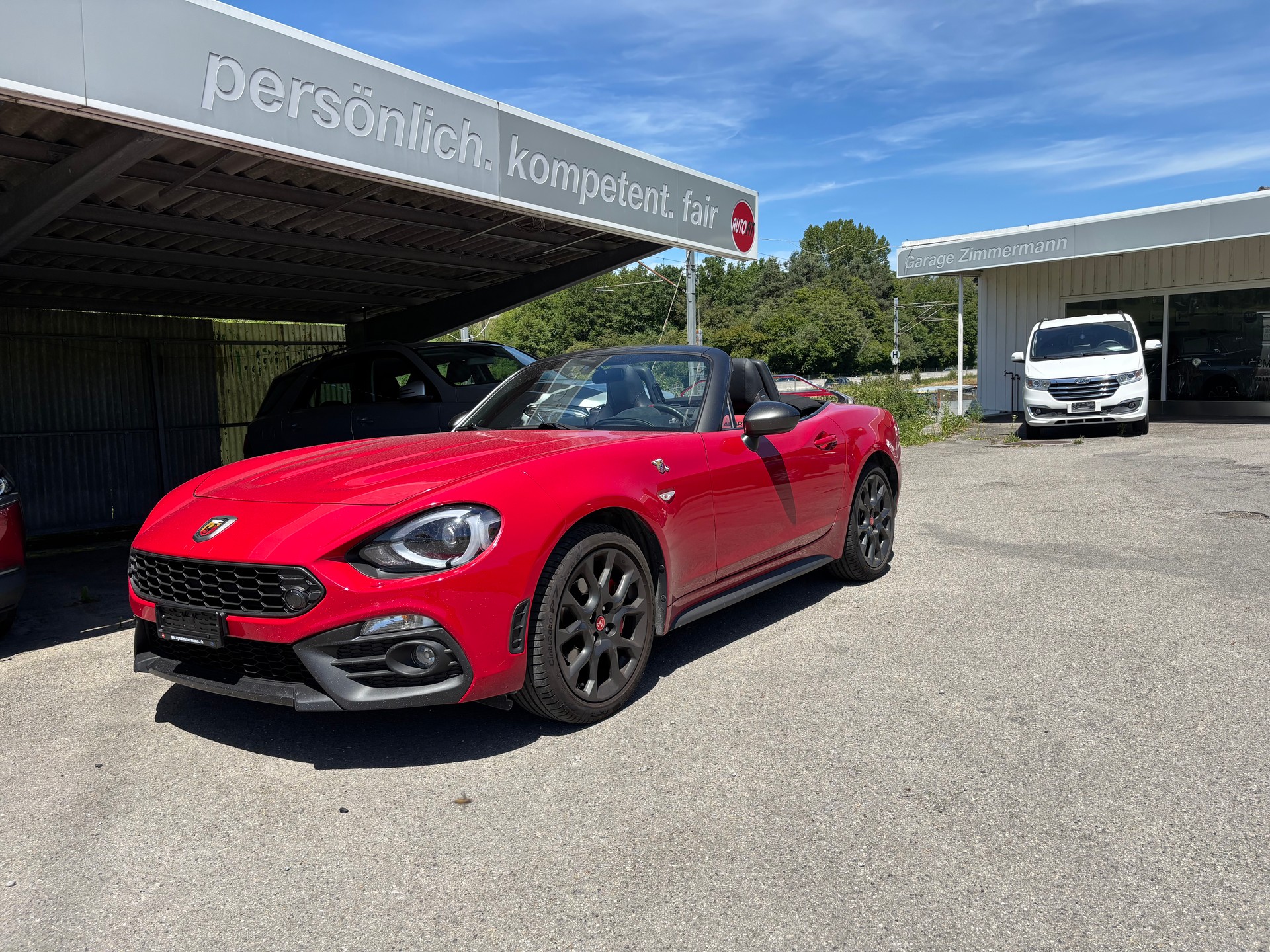 FIAT 124 Spider 1.4 TB Abarth-image-0