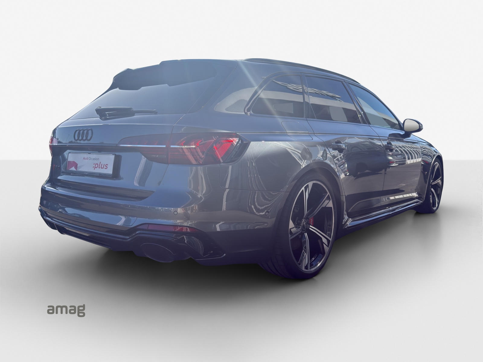 AUDI RS4 Avant quattro tiptronic-image-4