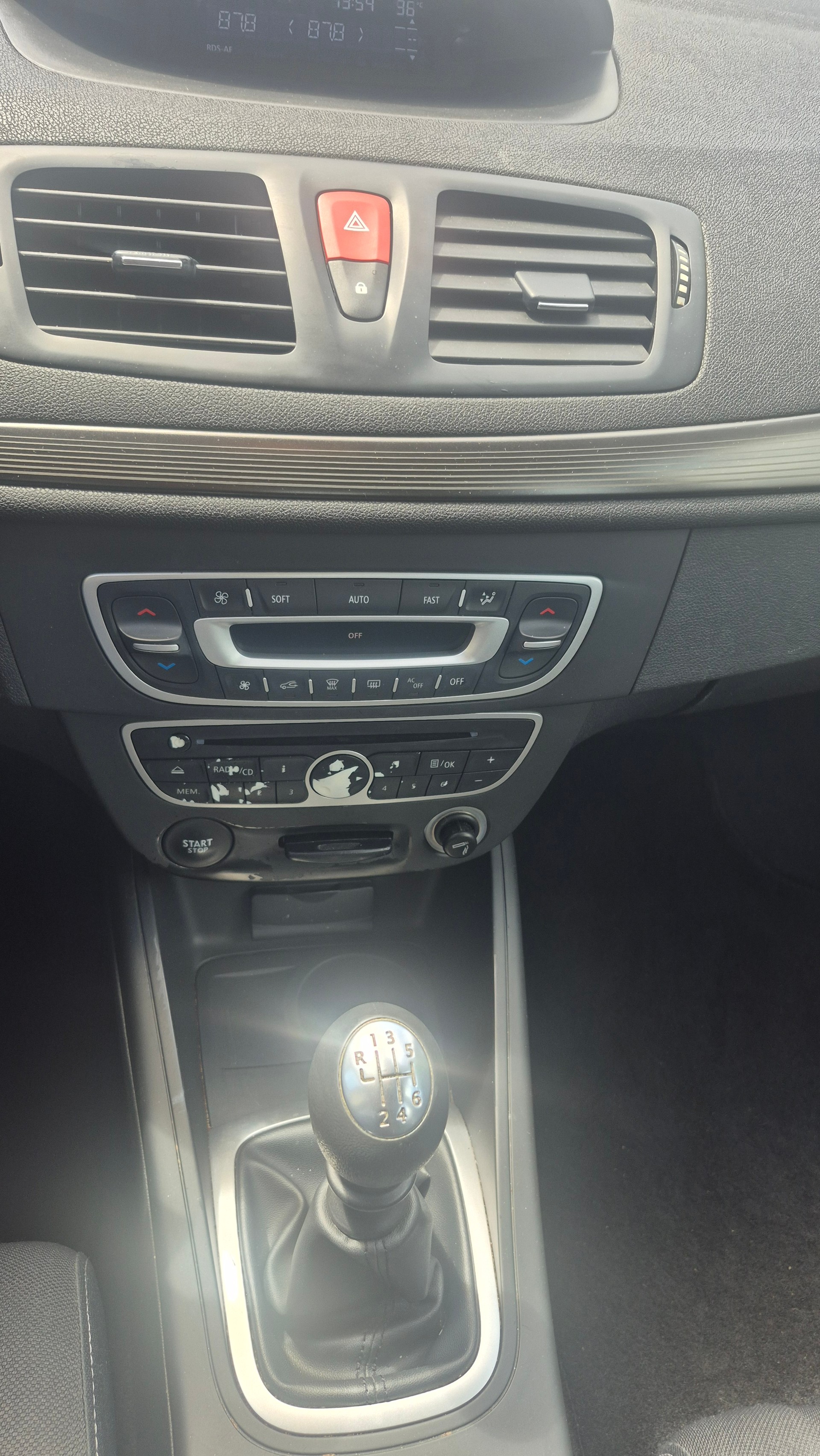 RENAULT Mégane 1.6 16V Expression-image-9