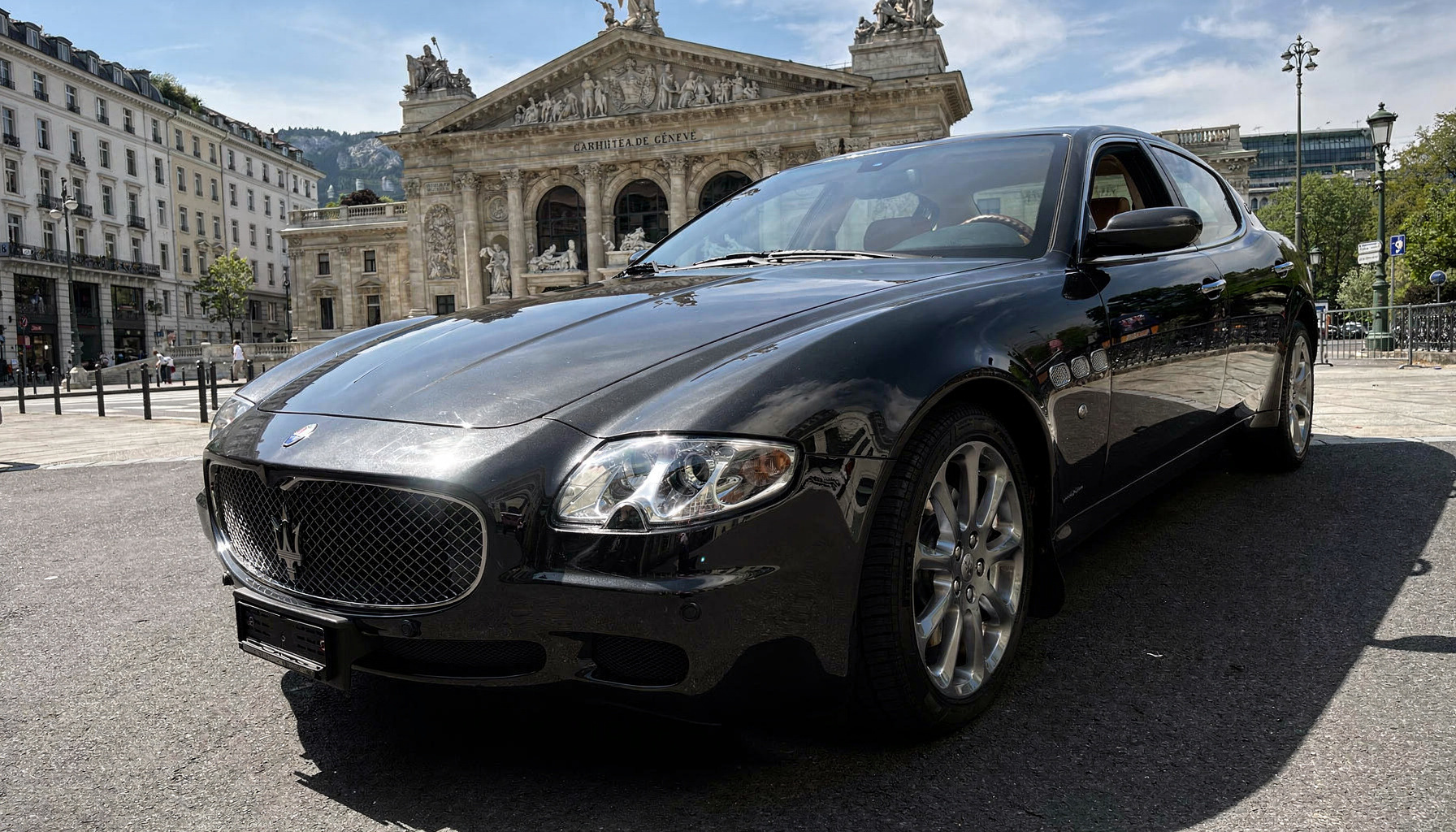 MASERATI Quattroporte 4.2 V8 Executive GT Automatica-image-11