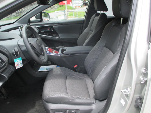 TOYOTA bZ4X 11 kw OBC Style-image-5
