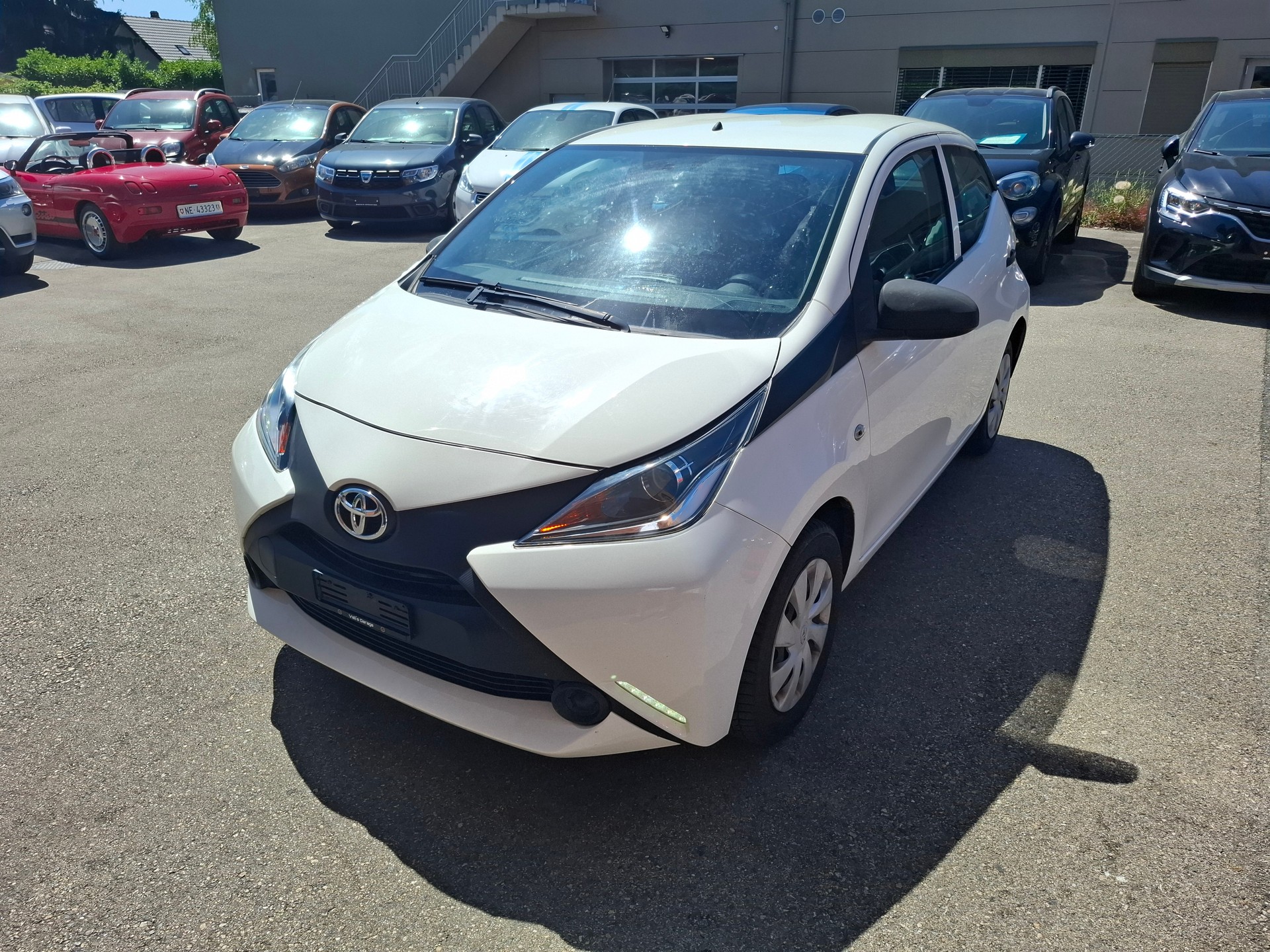 TOYOTA Aygo 1.0 VVT-i x-image-0