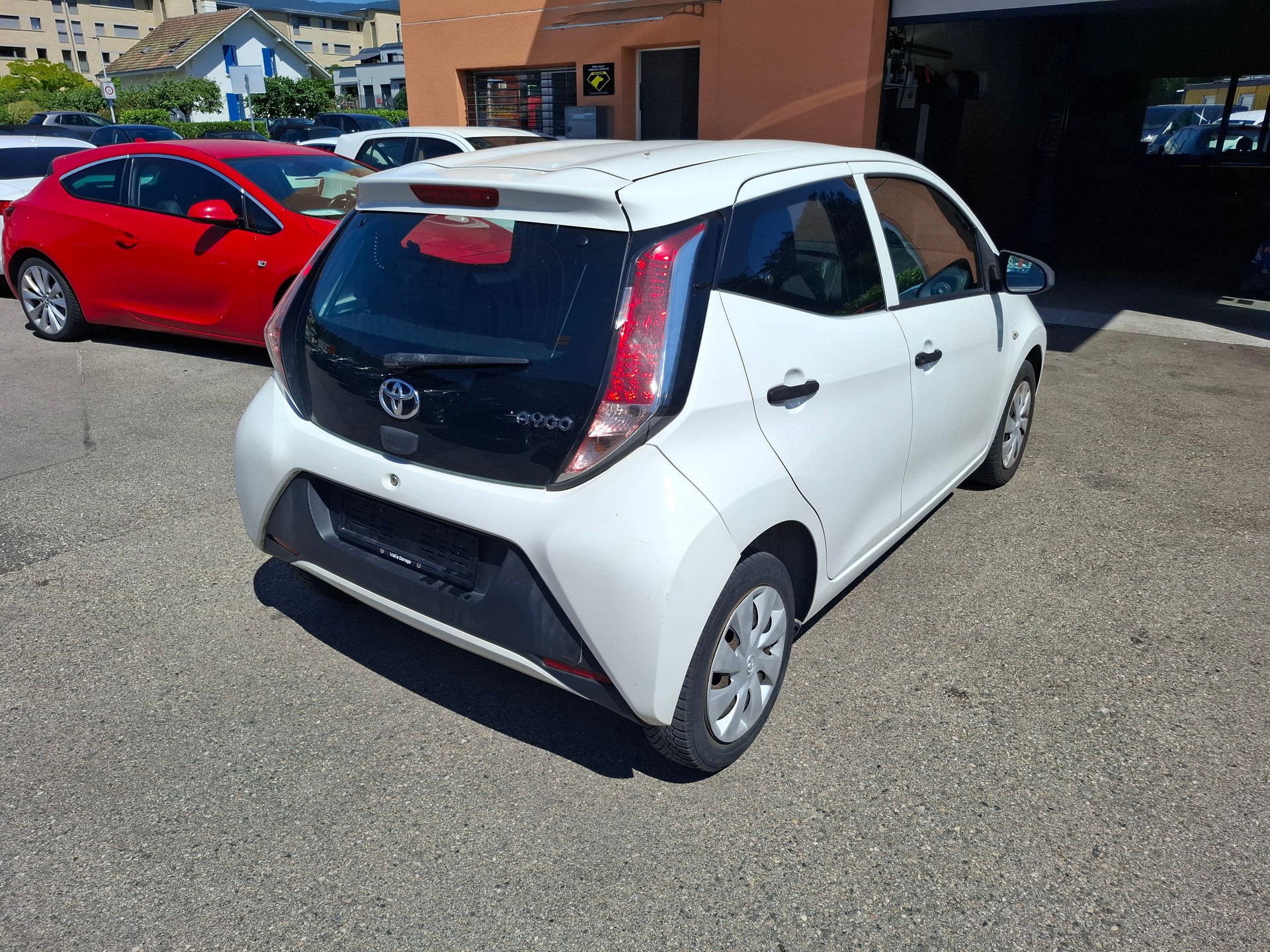 TOYOTA Aygo 1.0 VVT-i x-image-1