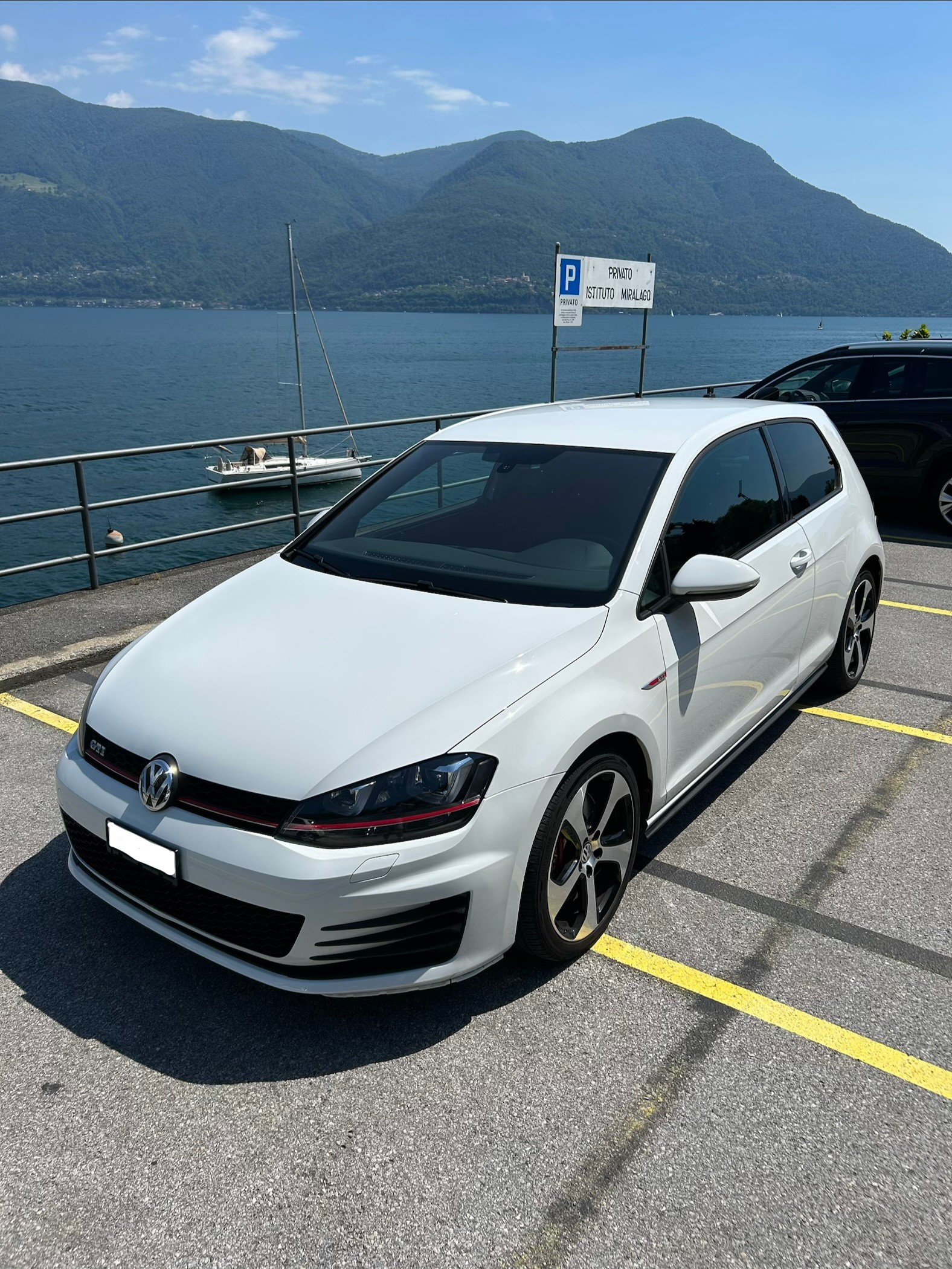 VW 2.0 TSI GTI Performance DSG-image-0