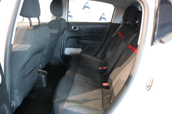 CITROEN C3 1.2i PureTech Shine EAT6-image-24