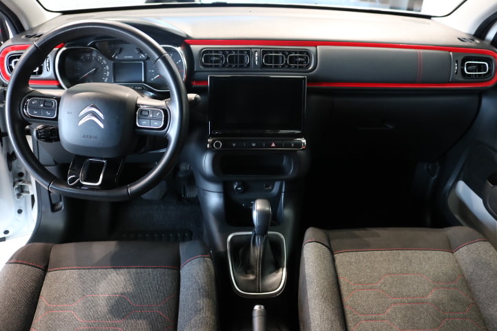 CITROEN C3 1.2i PureTech Shine EAT6-image-2