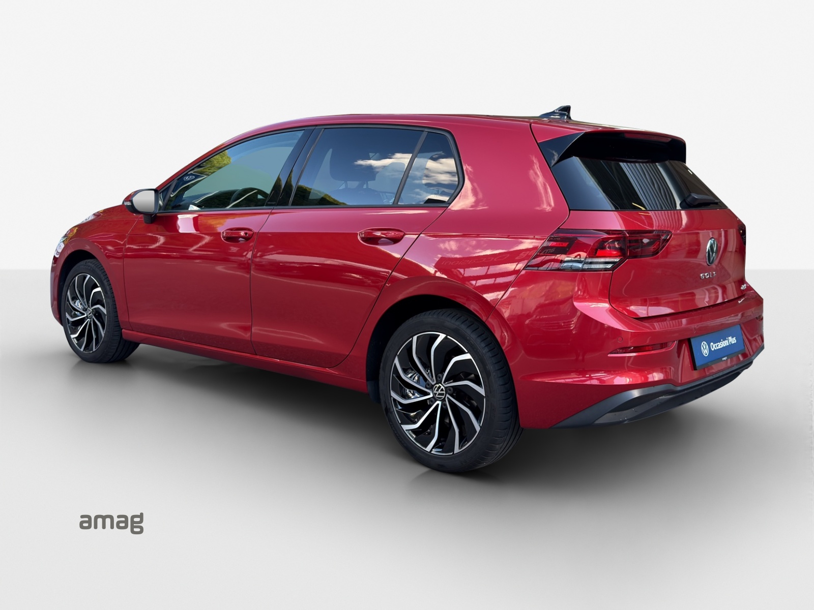 VW Golf 1.0 eTSI mHEV ACTLife DSG-image-2