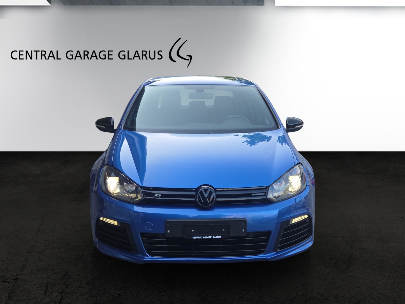 VW Golf 2.0 TSI R 4Motion DSG-image-2