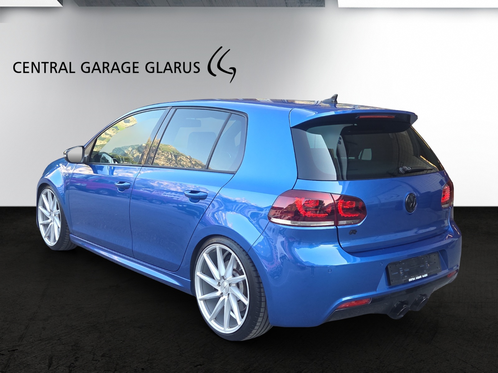 VW Golf 2.0 TSI R 4Motion DSG-image-6