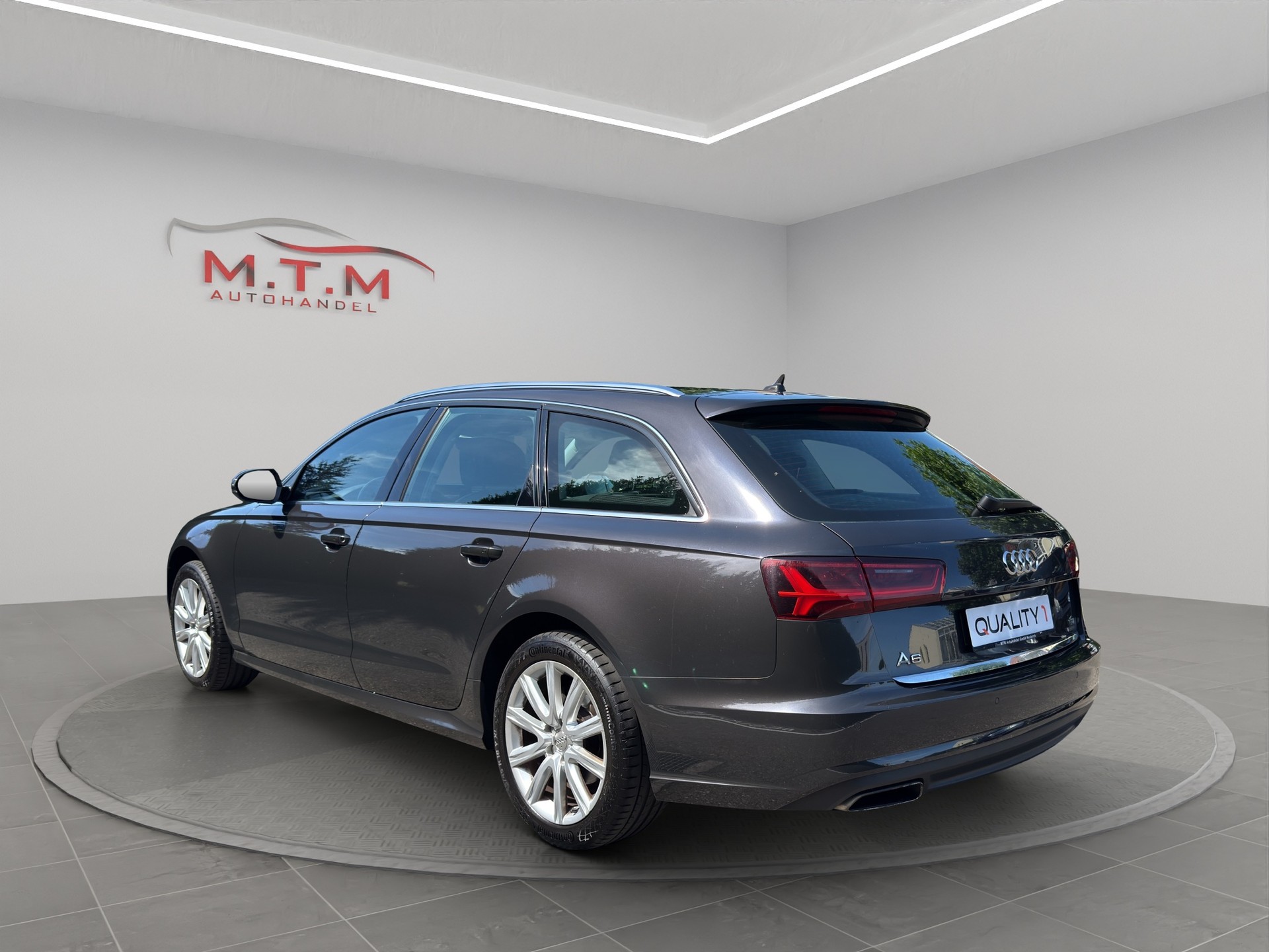 AUDI A6 Avant 2.0 TDI quattro S-tronic-image-8