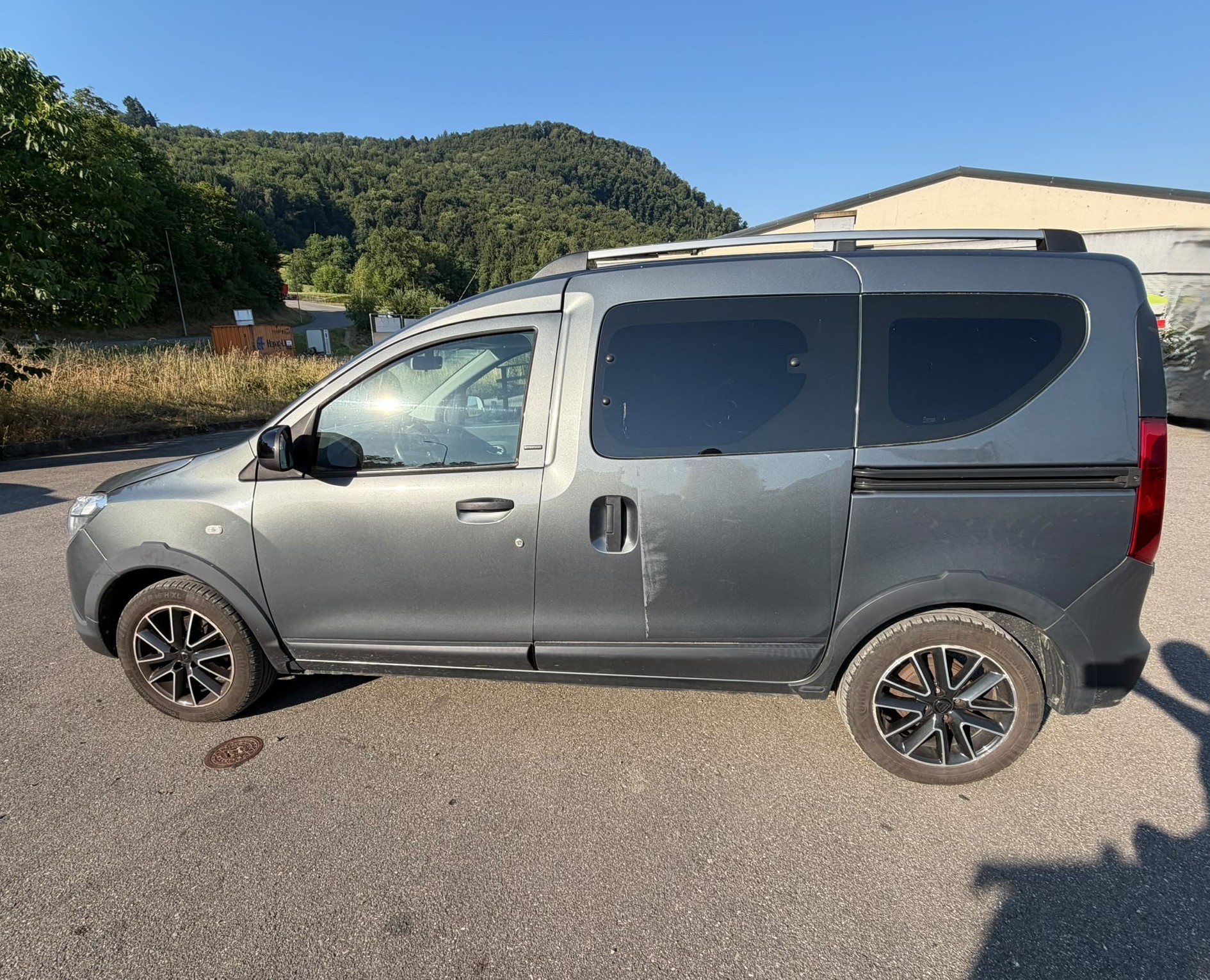 DACIA Dokker 1.2 T Stepway-image-2