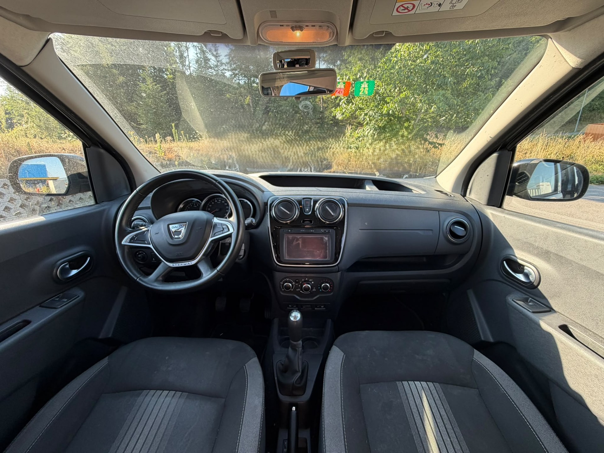 DACIA Dokker 1.2 T Stepway-image-6