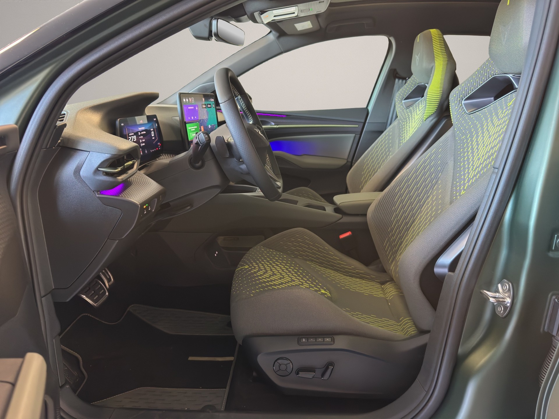 CUPRA Raval 52 kWh VZ Extreme Launch Edition-image-8