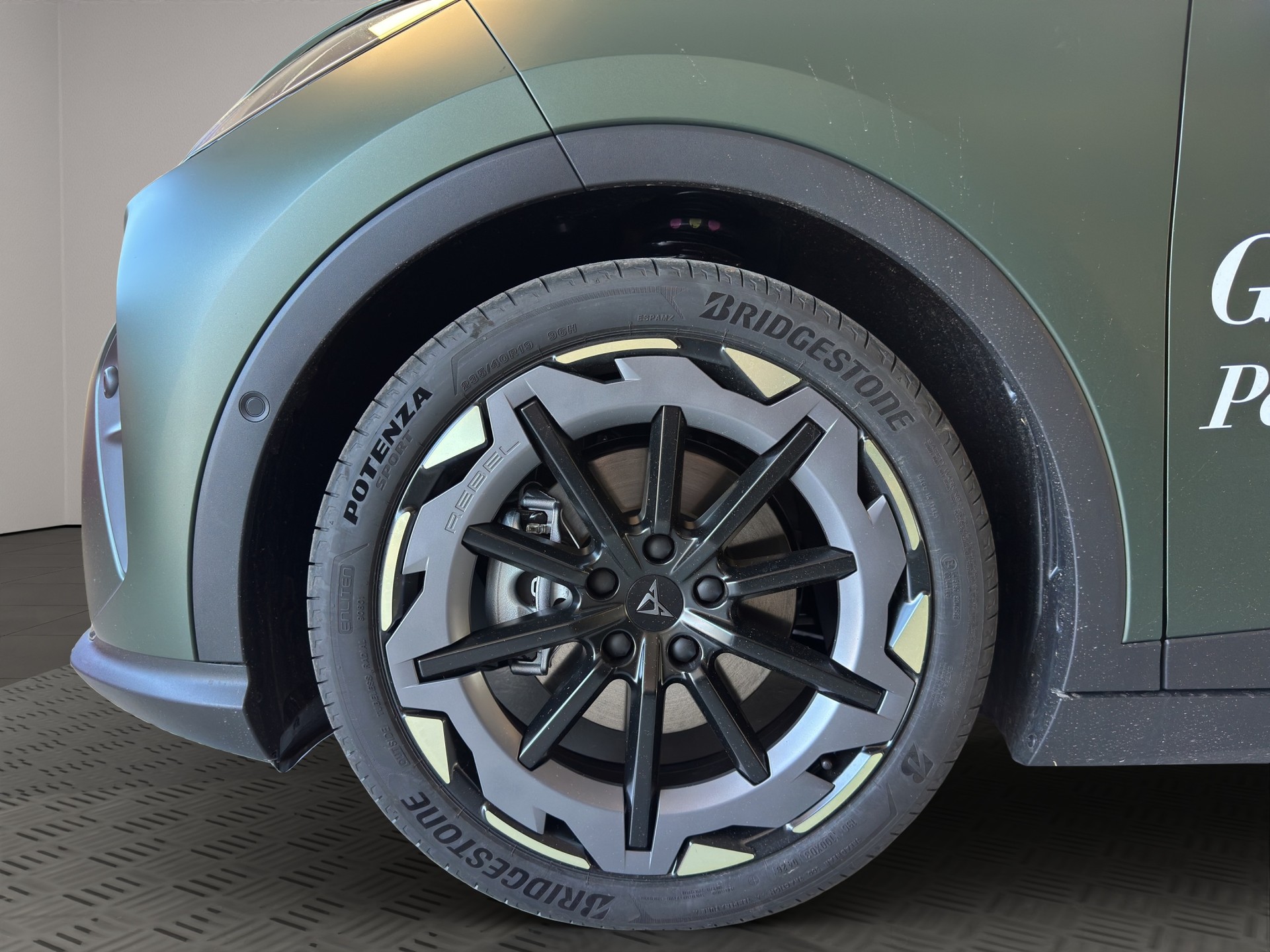 CUPRA Raval 52 kWh VZ Extreme Launch Edition-image-6