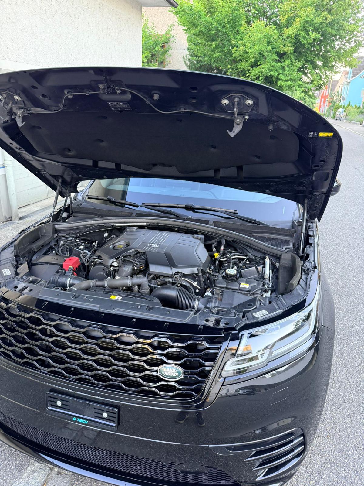 LAND ROVER Range Rover Velar R-Dynamic D 300 SE Automatic-image-11