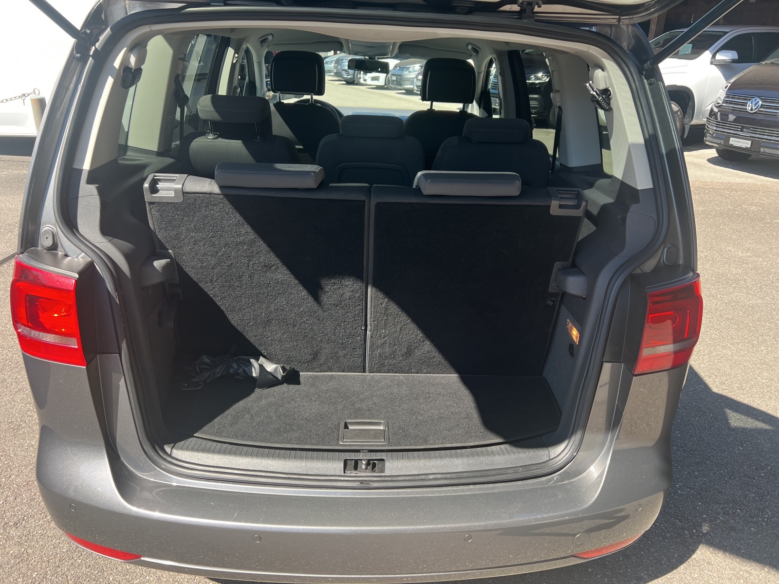 VW Touran 1.4 TSI Comfortline DSG-image-9