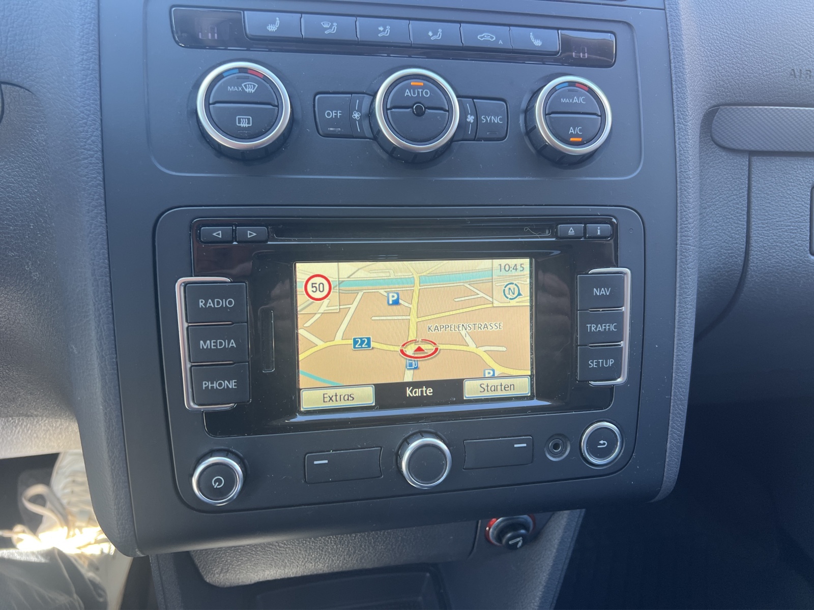 VW Touran 1.4 TSI Comfortline DSG-image-12