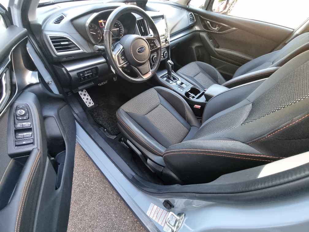 SUBARU XV 2.0 Swiss Plus AWD Lineartronic-image-10