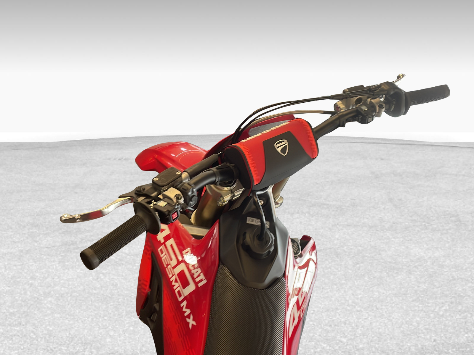 DUCATI Desmo 450 MX-image-4