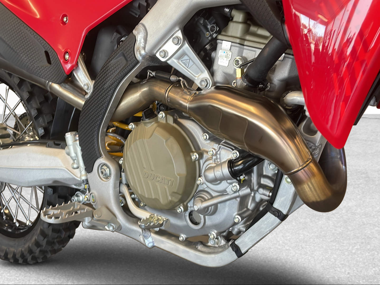 DUCATI Desmo 450 MX-image-8
