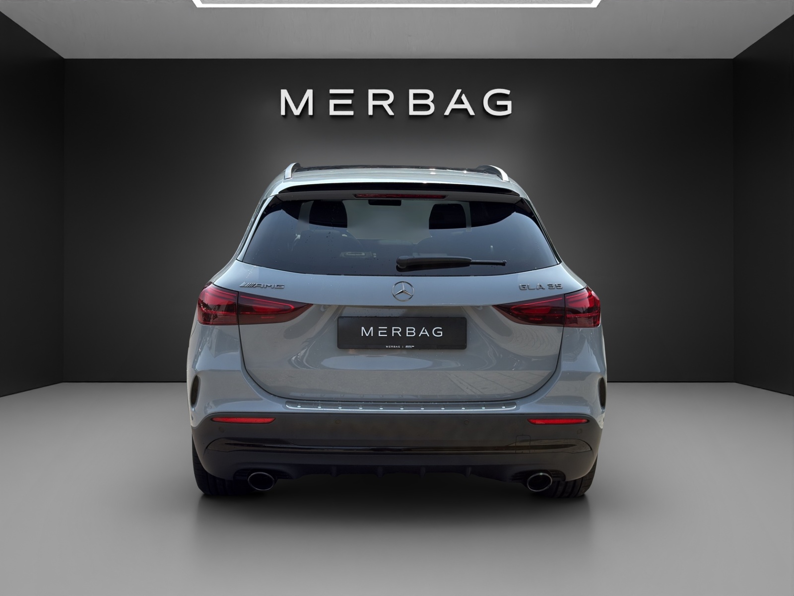 MERCEDES-BENZ GLA AMG 35 4Matic 8G-DCT-image-3
