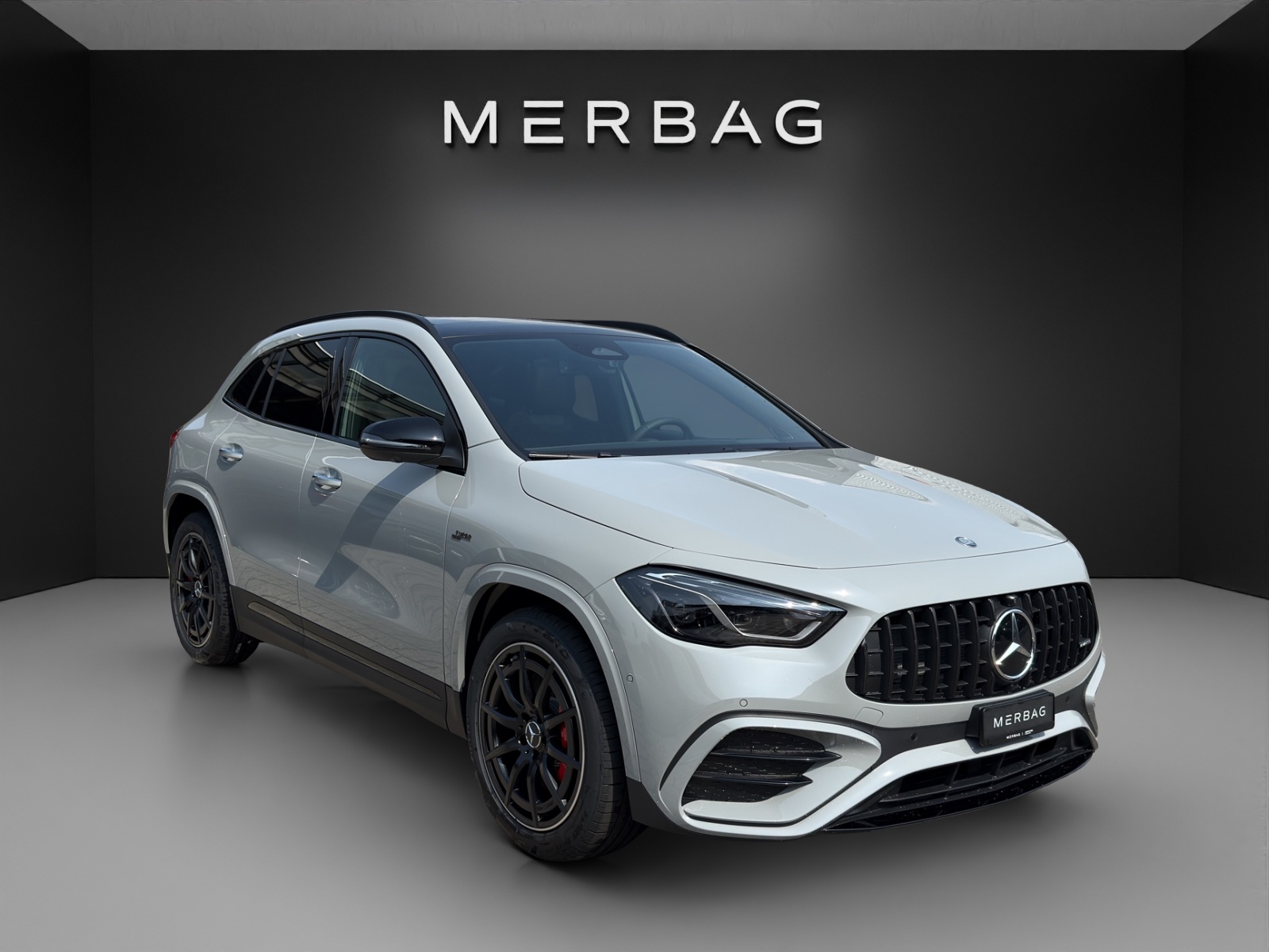MERCEDES-BENZ GLA AMG 35 4Matic 8G-DCT-image-5