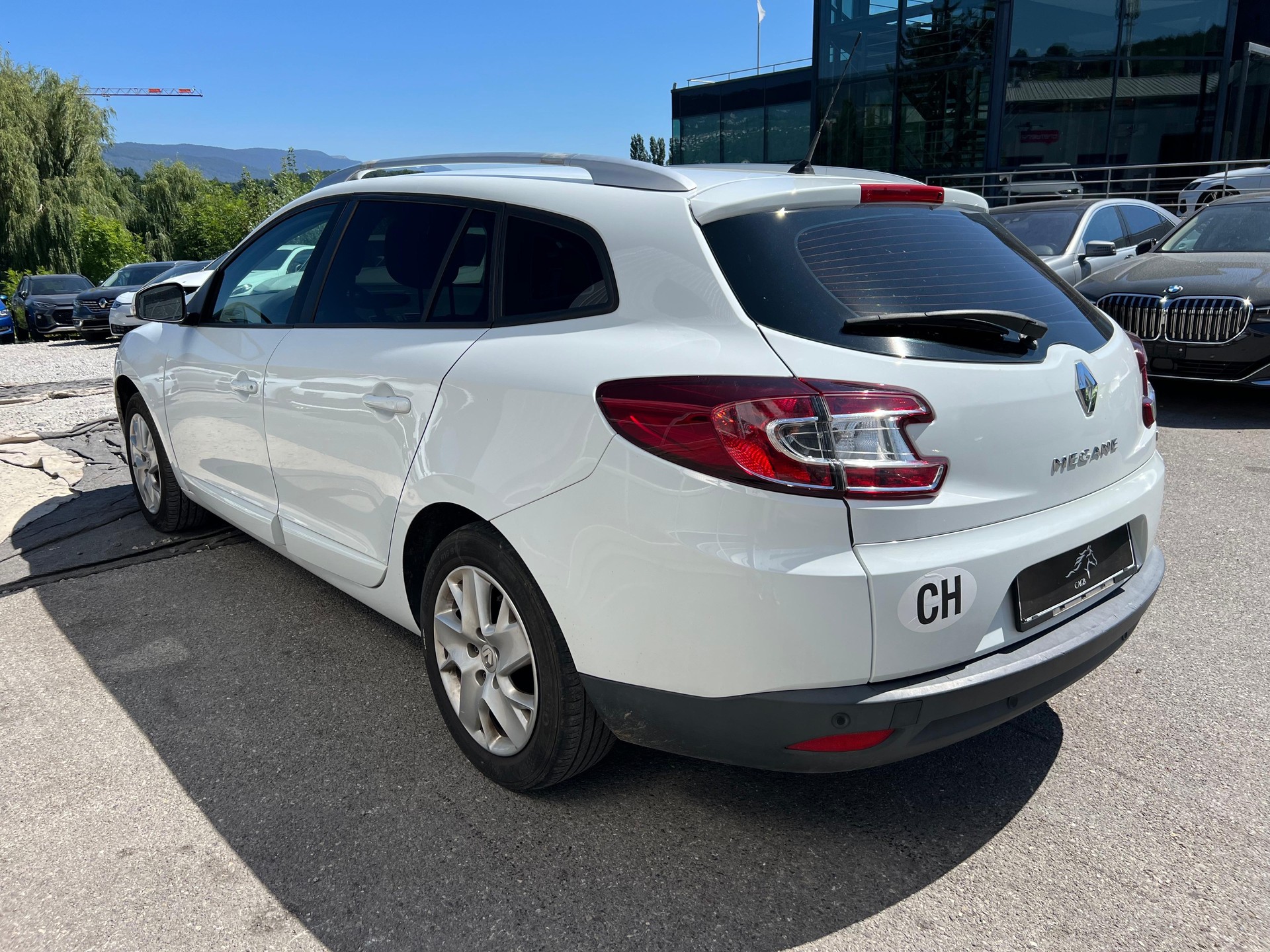 RENAULT Mégane Grandtour 1.2 16V Turbo Dynamique-image-3