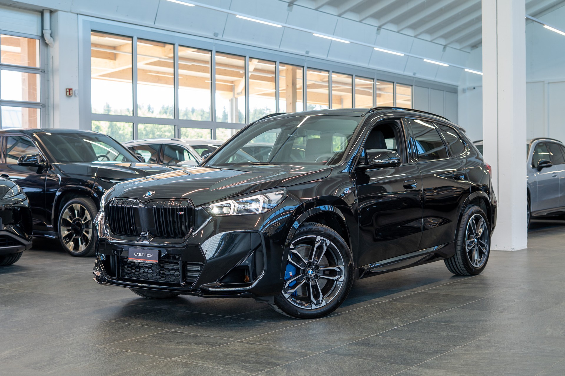 BMW X1 M35i M Sport Pro / 360°Kamera / HeadUp / Harman/Kardon-image-0