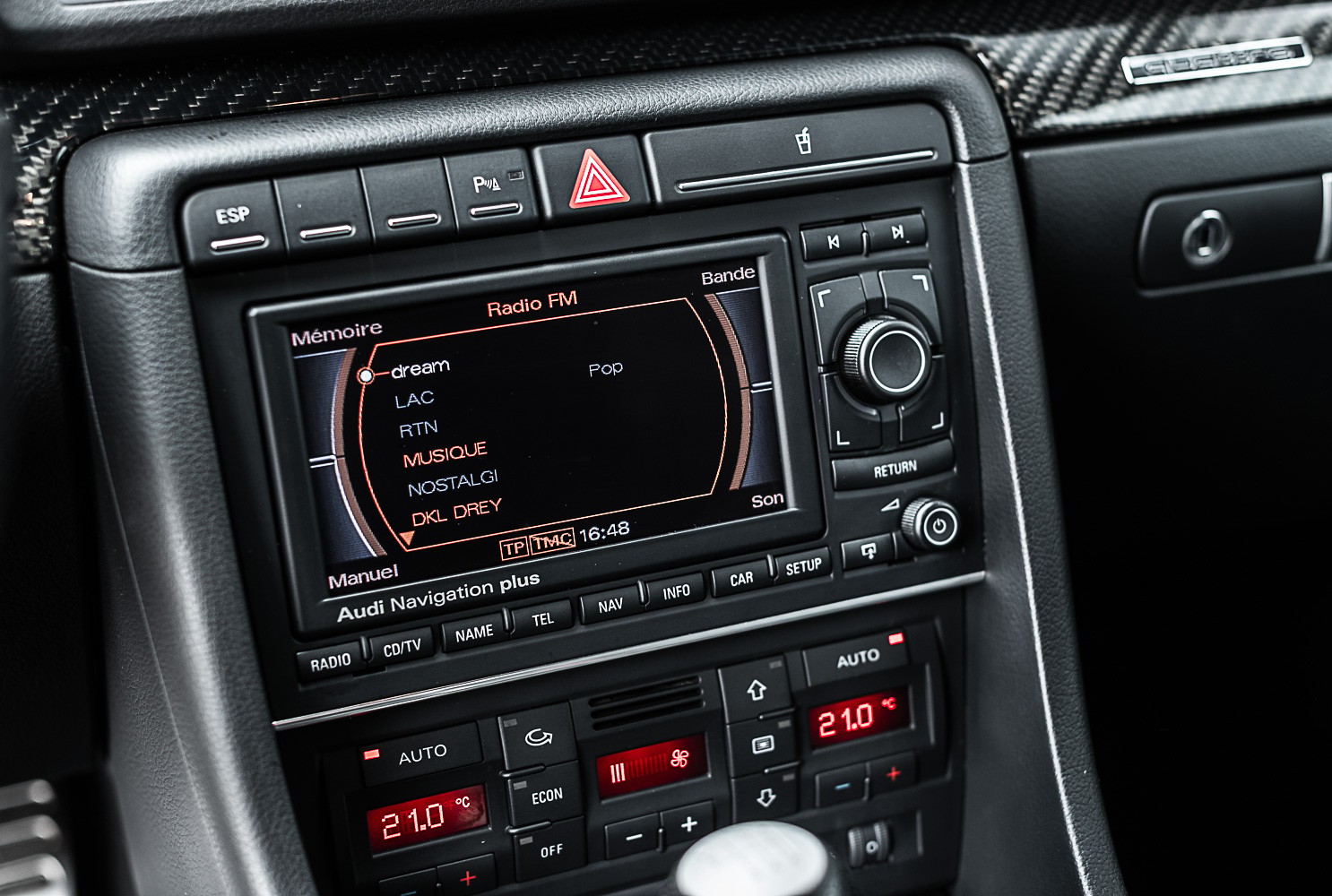 AUDI RS4 Avant 4.2 V8 quattro-image-15