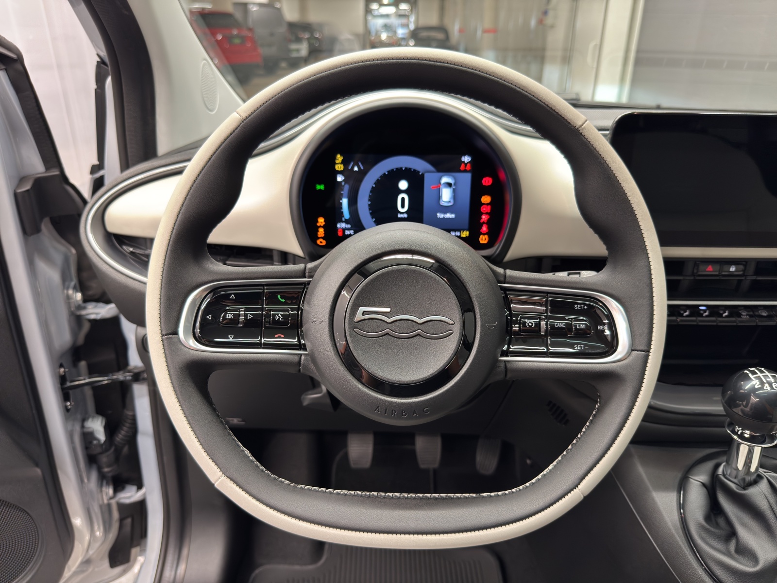 FIAT 500 1.0 Hybrid La Prima-image-14